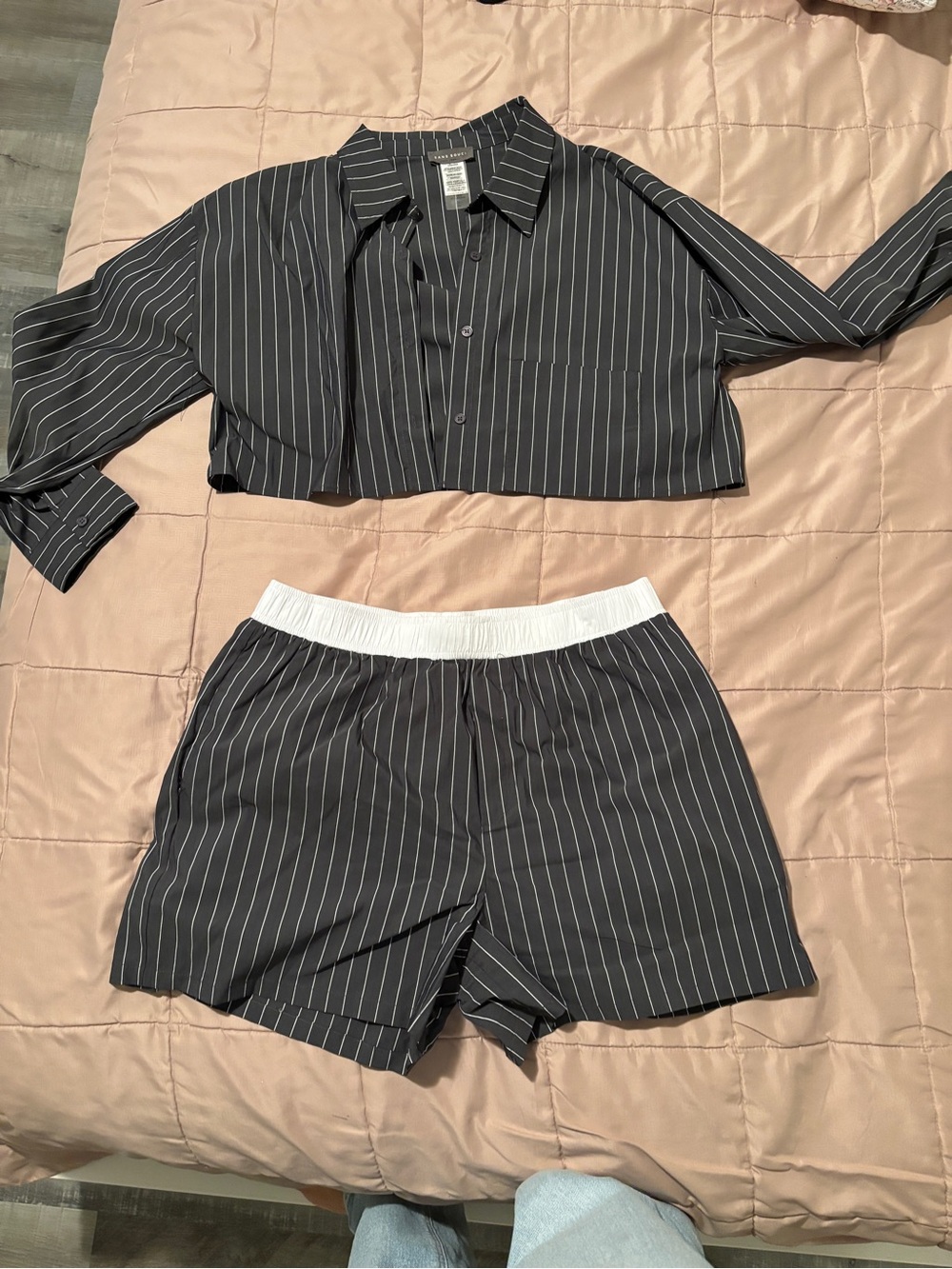 Sans Souci Black and White Pinstripe Lounge Set